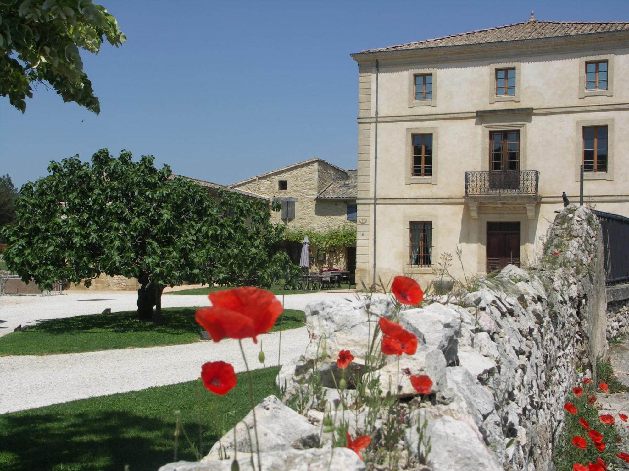 Domaine Saint Martin Hotel Valliguieres Exterior foto