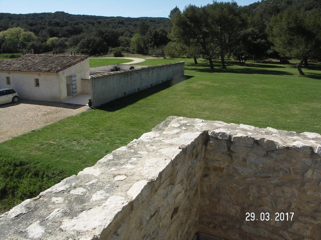 Domaine Saint Martin Hotel Valliguieres Exterior foto