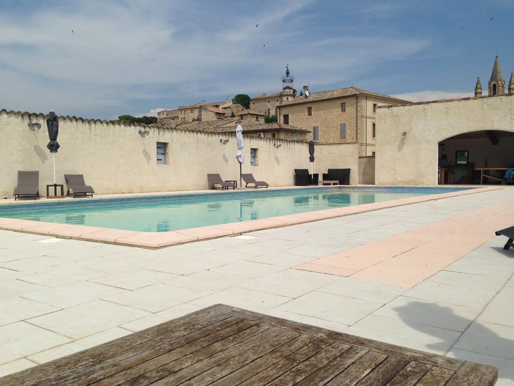 Domaine Saint Martin Hotel Valliguieres Exterior foto